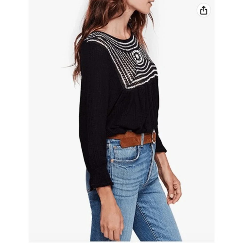 Free People Soul Mate Top Black‎ white embroidery loose fit Womans size M